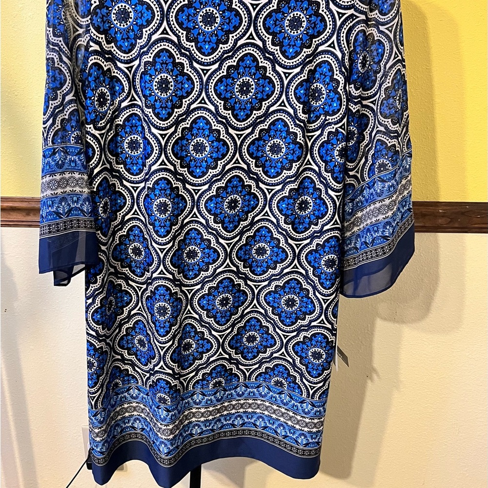 Casual Blue and White Geometric Sheath Dress NWT